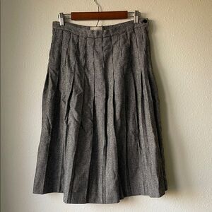Vintage Collectibles Petites Plaid Gray Pleated Skirt Academia Cottage Core Wool